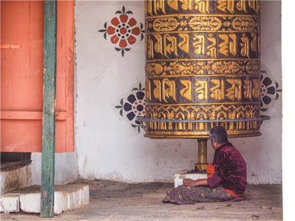 행복의 나라 부탄 항공 일주 9일 ＜노쇼핑/비자포함/국내선이동2회.탁상사원＞