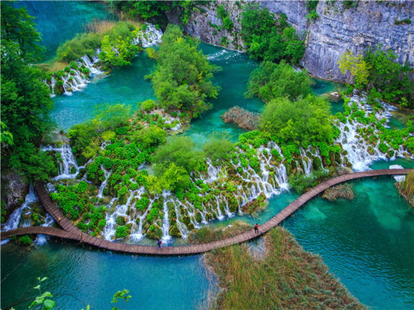 [출발확정] 동유럽+발칸 5국9일 (체코/헝가리/오스트리아/크로아티아/슬로베니아) ＜전일정 4성 호텔/프라하직항/쉔부른궁전 내부/전문인솔자 100% 동반＞