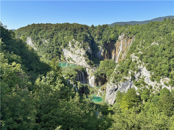 동유럽+발칸 6국12일 (체코/오스트리아/헝가리/크로아티아/슬로베니아/독일) ＜2대 야경투어/두브로브니크/프라하성 내부/독일 명품아울렛/전일정 4성 호텔＞