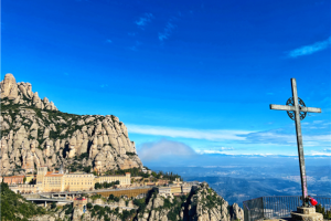 스페인/포르투갈 9일 ＜파라도르 1박+전일정 4성/국적기 바르셀로나 직항/가우디투어＞